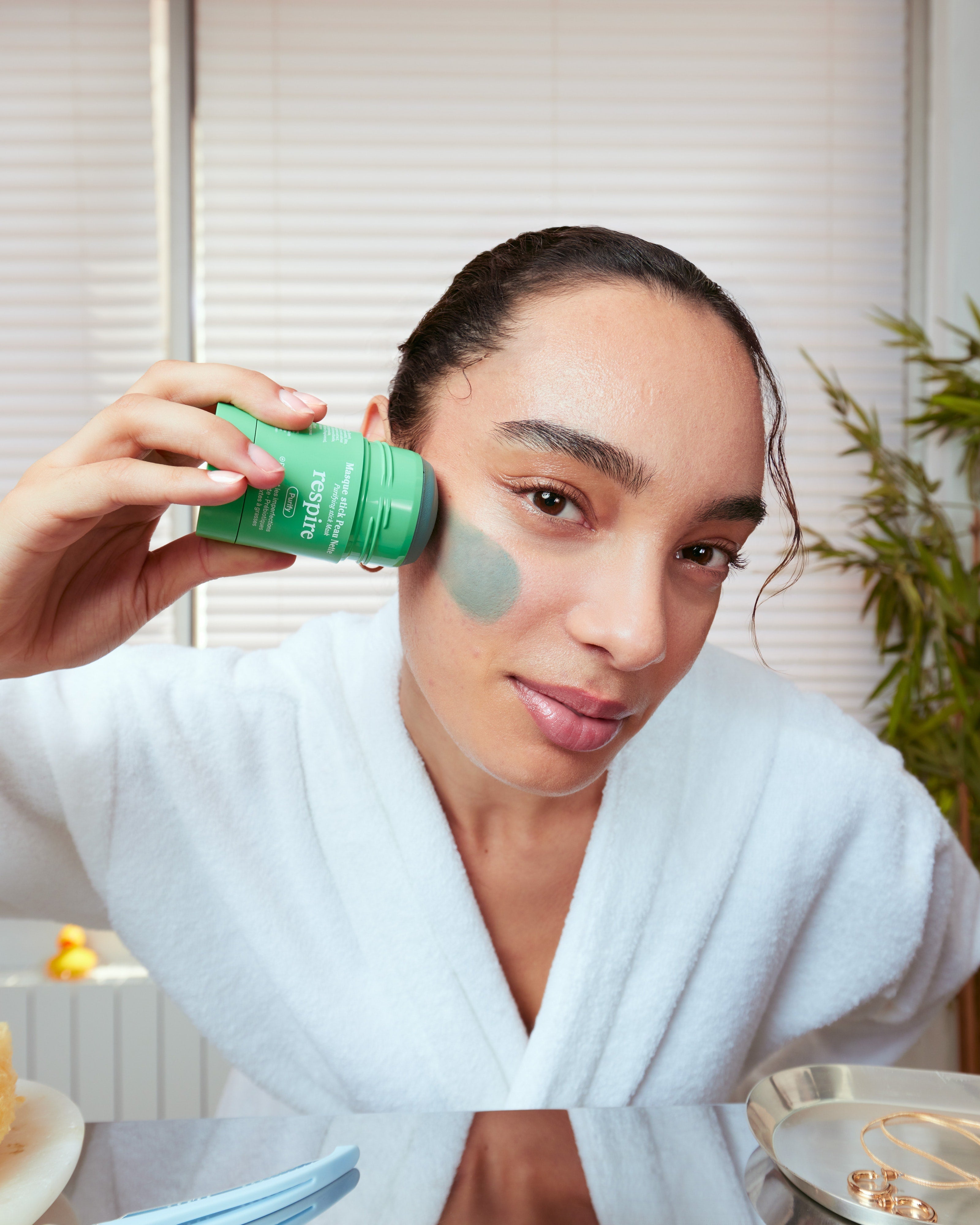 Le Secret d'une Peau Radieuse : Masque Stick Purifiant